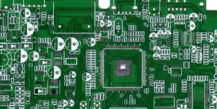 避開和一線電源廠的競爭，做到行業(yè)的獨角獸